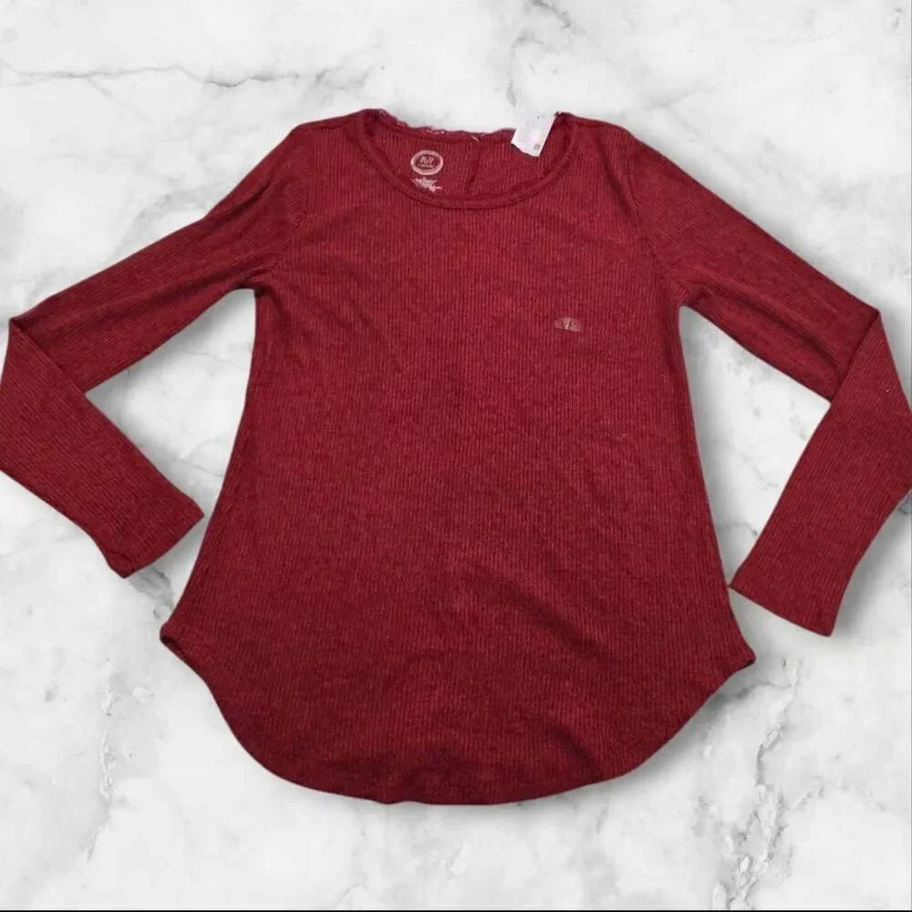 Maurices 24/7 Size Small Red Long Sleeve